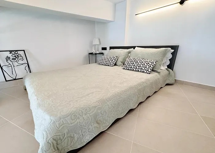Mini Loft Apartment *